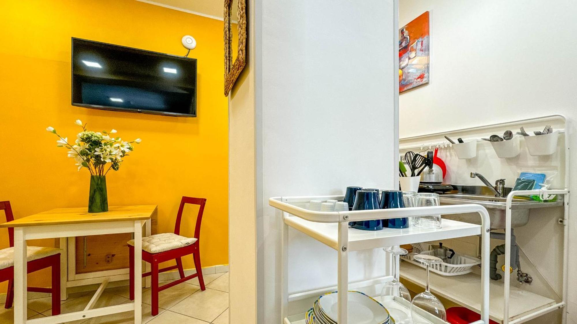 Livingapple Appartement Scauri  Buitenkant foto