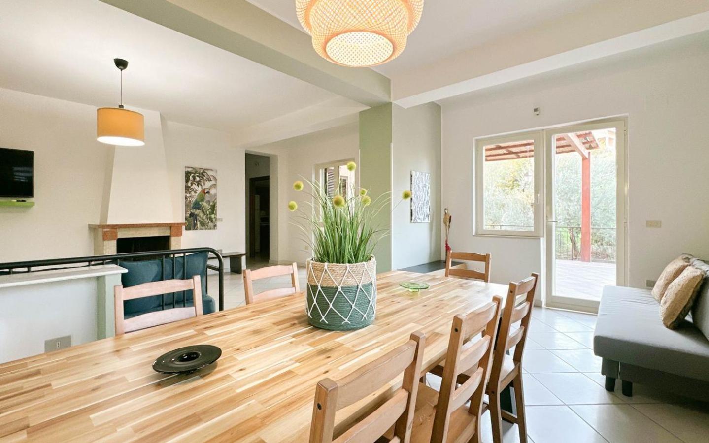 Livingapple Appartement Scauri  Buitenkant foto